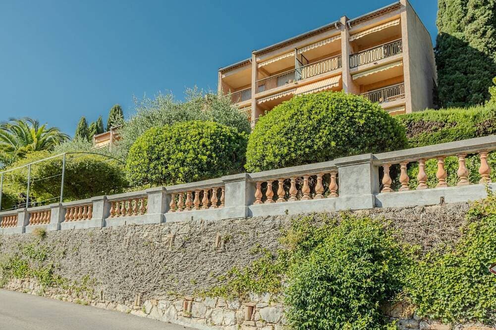 Foto 12 von 25: Cosy apartment in Vence with swimming pool & parking