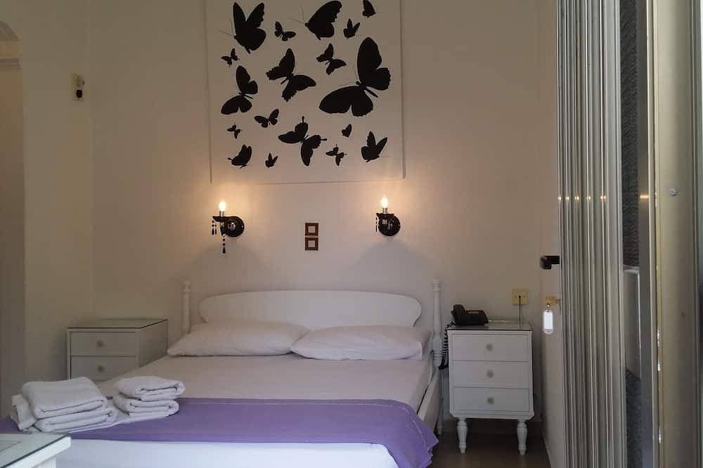 Foto 5 von 20: Zweibettzimmer vor dem Strand von Agia Marina