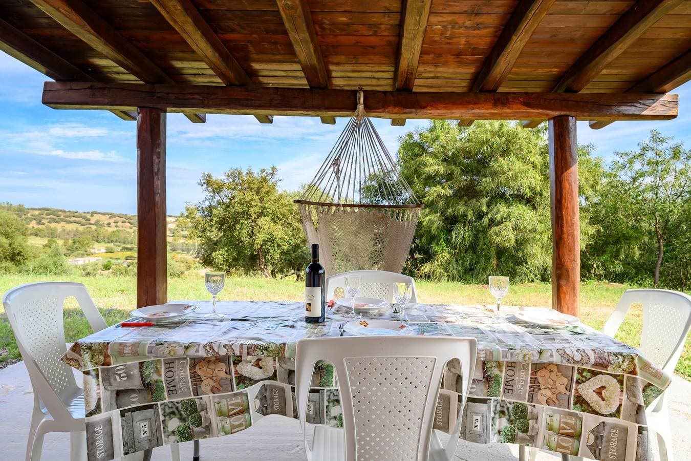 Foto 3 von 24: Ferienhaus "La Collina Degli Ulivi" mit Meerblick, privater Terrasse und WLAN