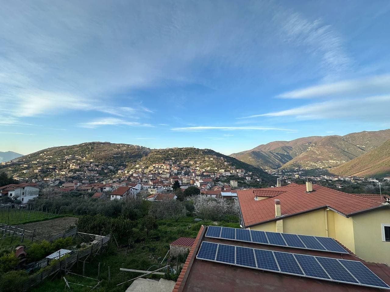 Foto 13 von 20: Zimmer 'Camera Sentieri Con Vista Vesuvio' mit Bergblick, Wi-Fi und Klimaanlage