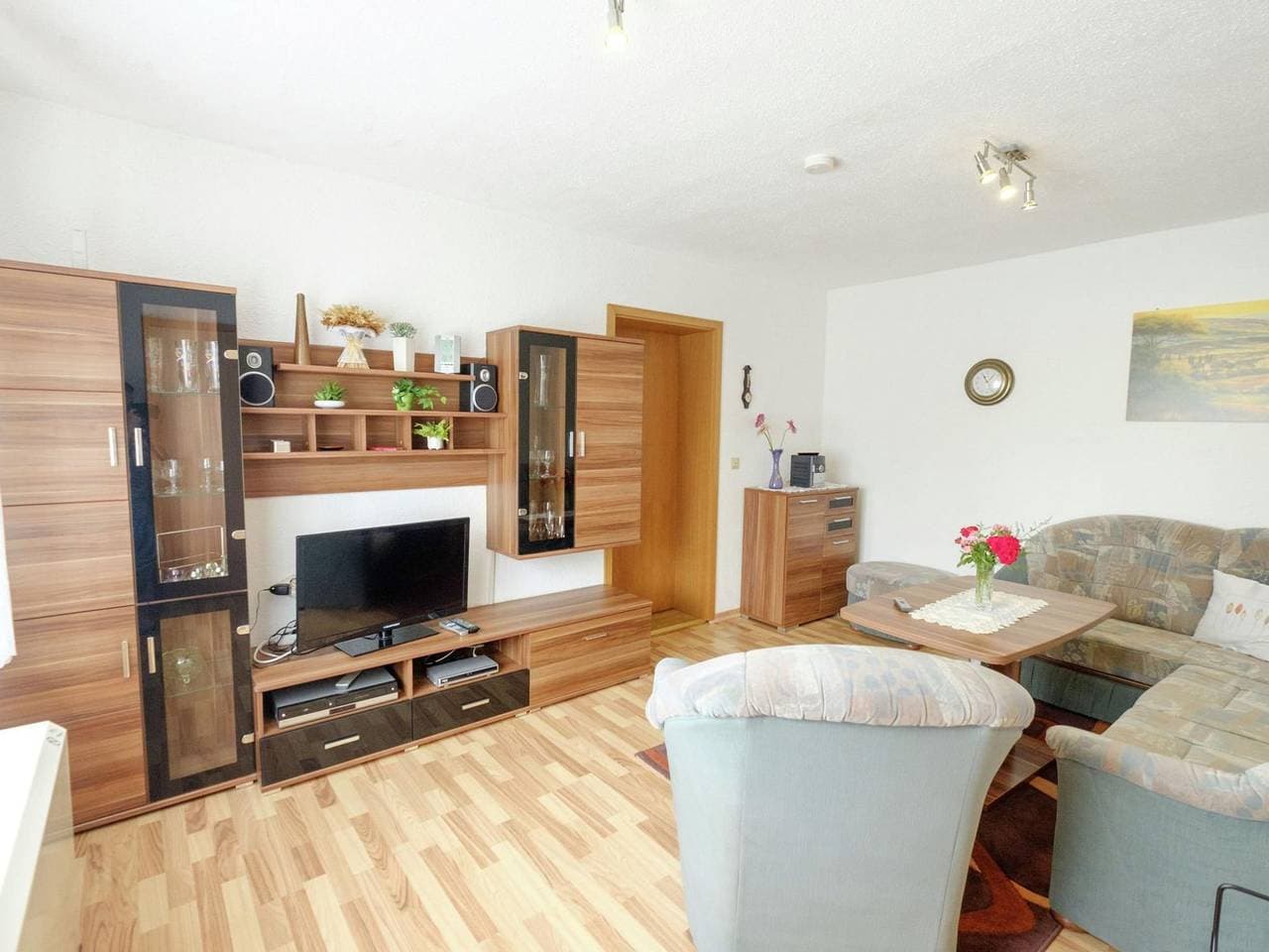 Foto 4 von 17: Ferienhaus für 4 Personen mit Terrasse