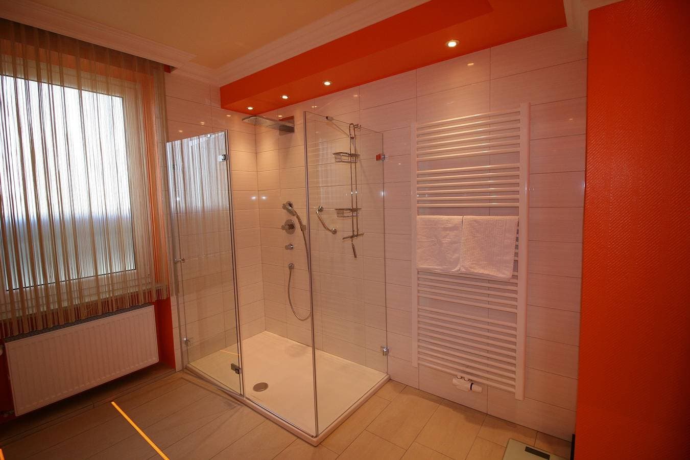 Foto 4 von 22: Hotel Modena - Doppelzimmer in traditionsreicher Jugendstilvilla
