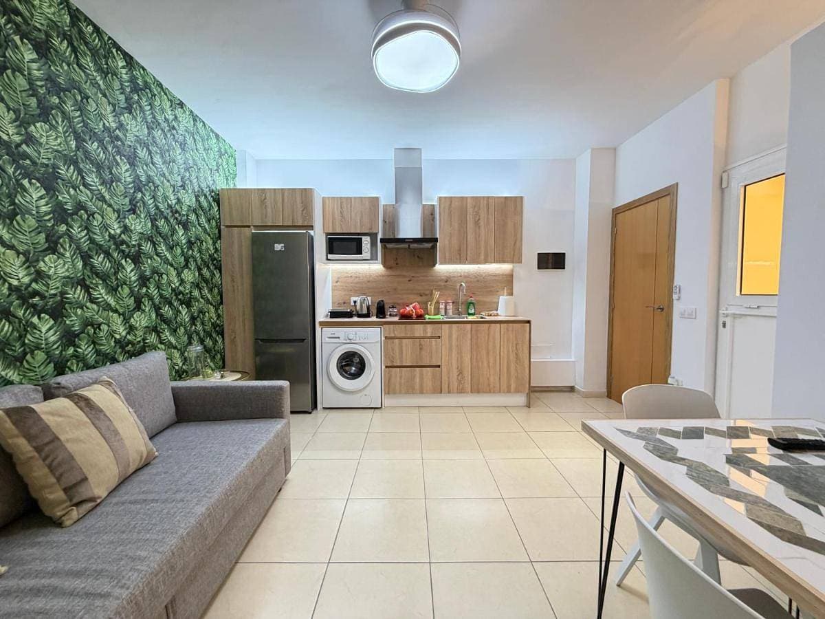 Moderno Apartamento en Los Abrigos 1