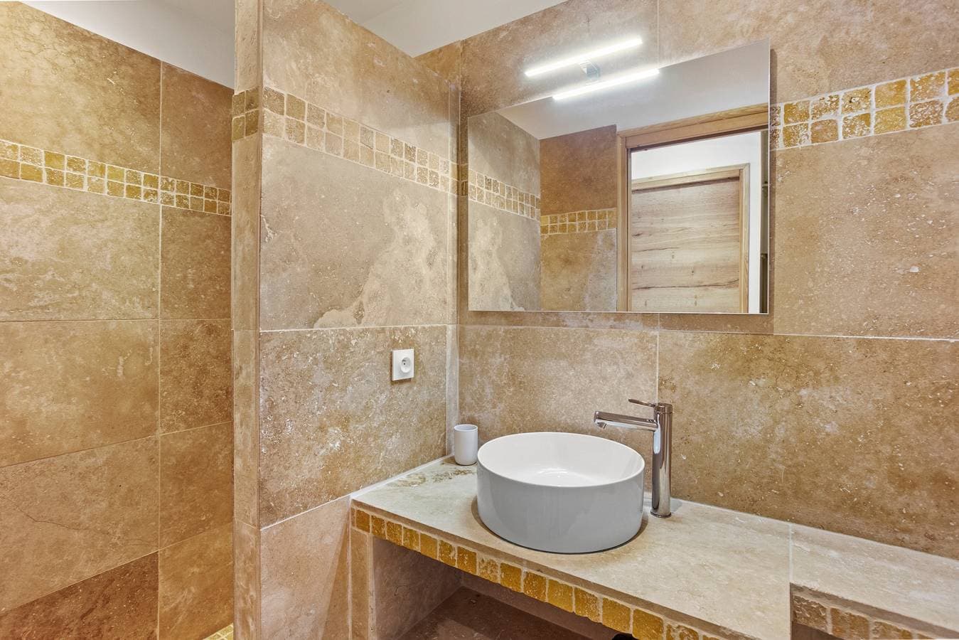 Foto 10 von 21: Sehr schöne Erdgeschosswohnung nahe Strand in Port Grimaud 1
