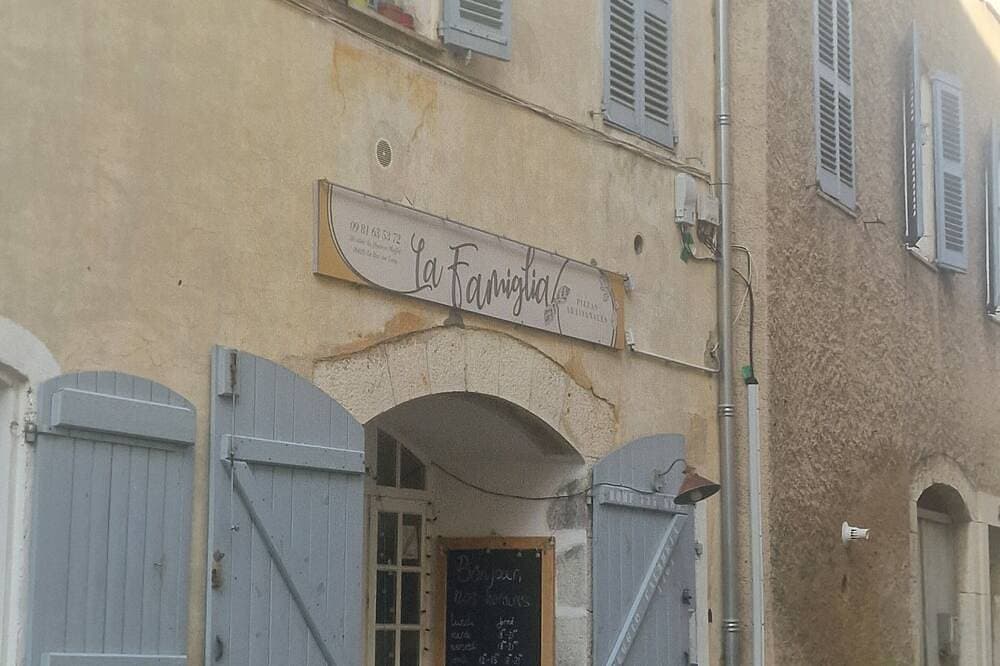Foto 4 von 10: Barelle stone house