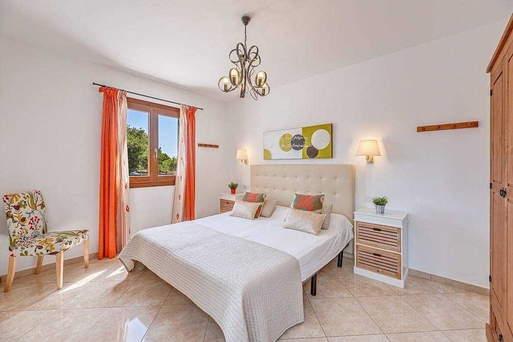 Foto 2 von 21: Ferienhaus mit Wifi, Pool und privater Terrasse