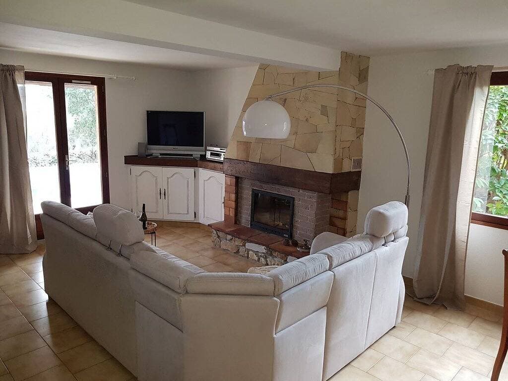 Foto 10 von 40: Ferienhaus in Carces mit Schwimmbecken