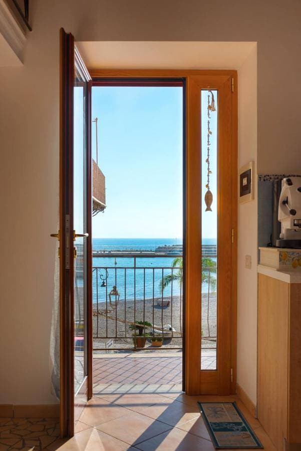 Casa vacanze "Il Baffo e il Mare" 1