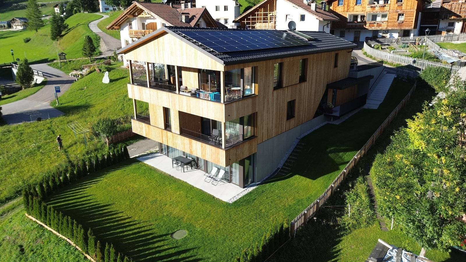 Foto 5 von 24: Ferienwohnung 'Apartments Emilia 2' mit Bergblick, Balkon und Wi-Fi