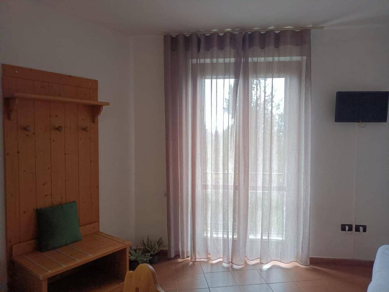 Foto 12 von 21: Economy Double Room