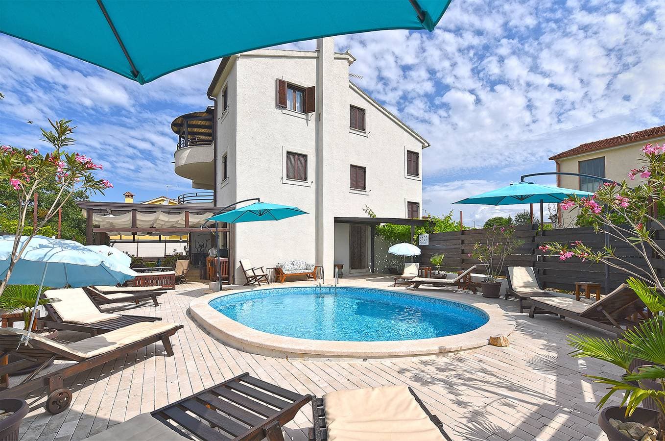 Foto 5 von 29: Ferienwohnung für 2 Personen mit Pool