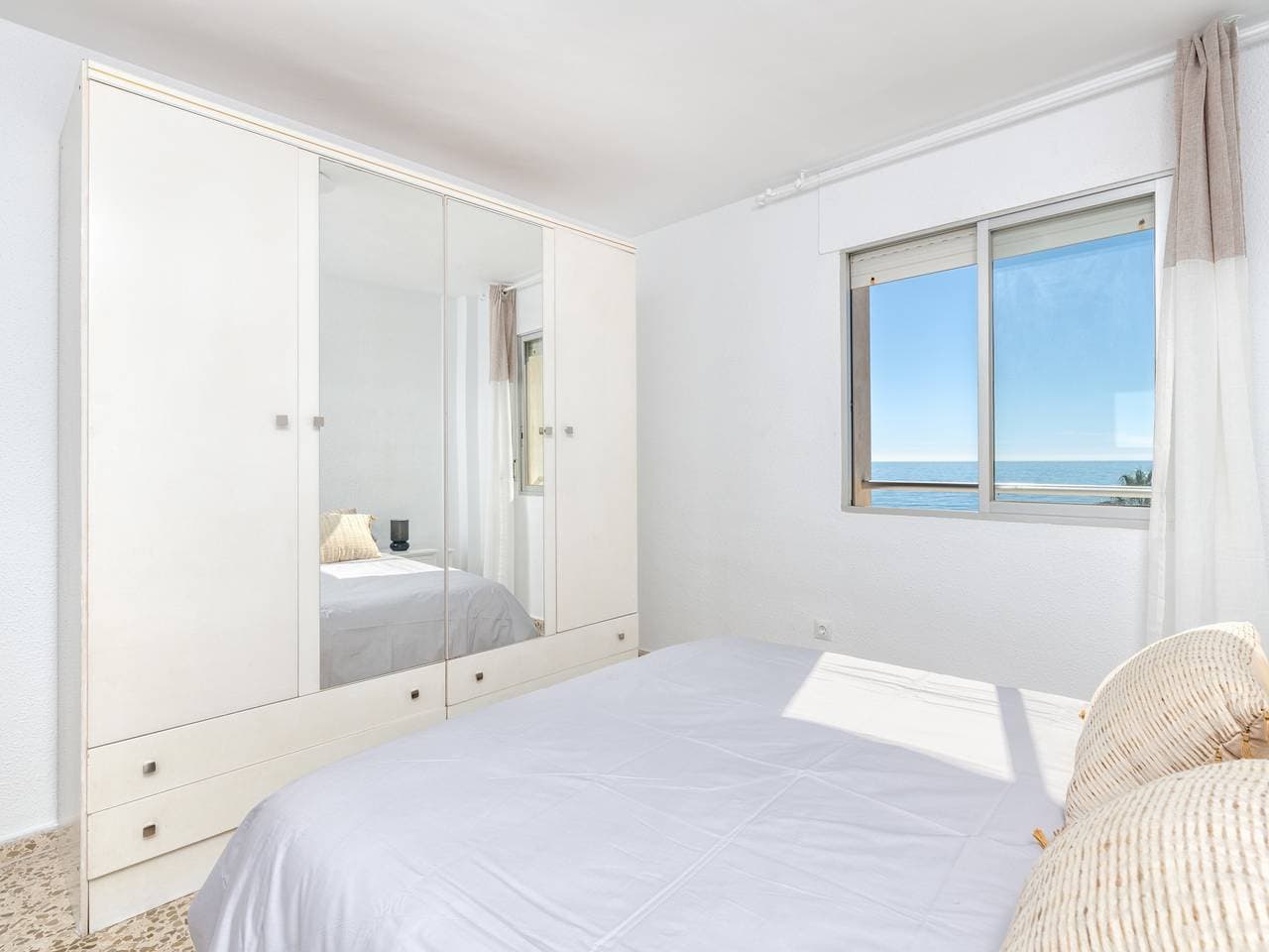 Foto 9 von 47: Incredible Sea View Flat and Relax area Wifi