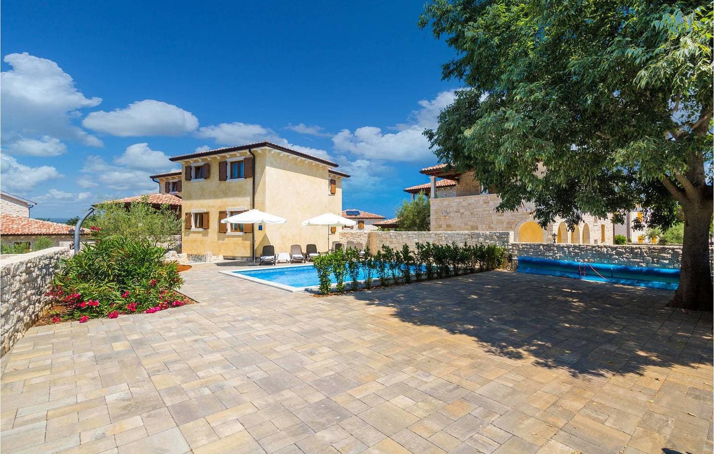Foto 4 von 44: Reizendes Apartment mit 1 Schlafzimmer, Pool, WLAN und Terrasse, 800 m vom Strand entfernt