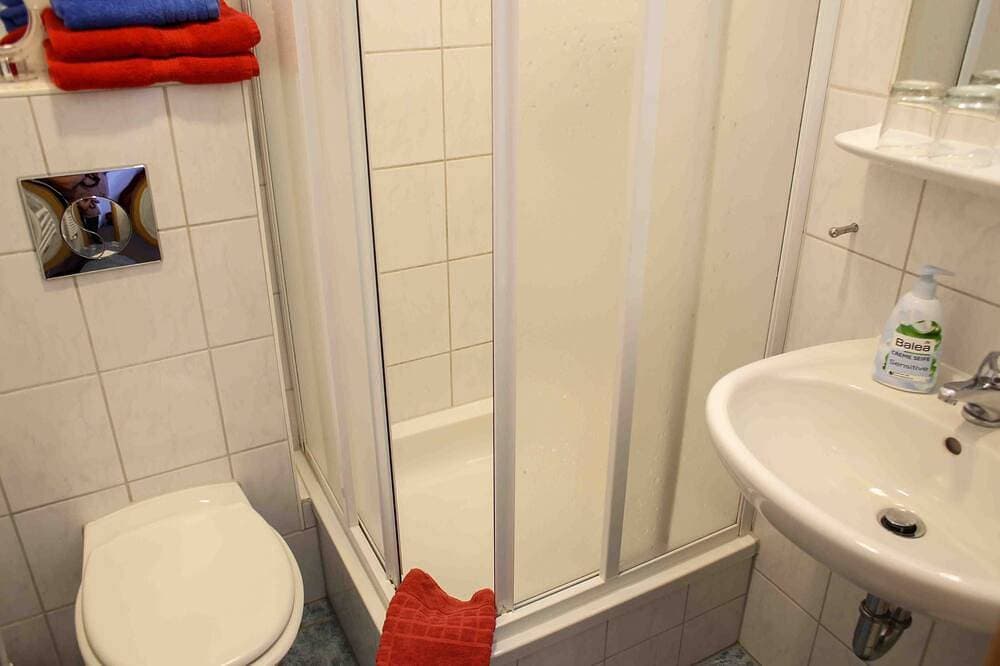 Foto 3 von 11: Doppelzimmer 2 - Pension Siewert