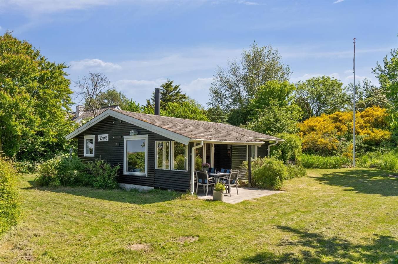 Pet friendly home in Humble with WiFi 1