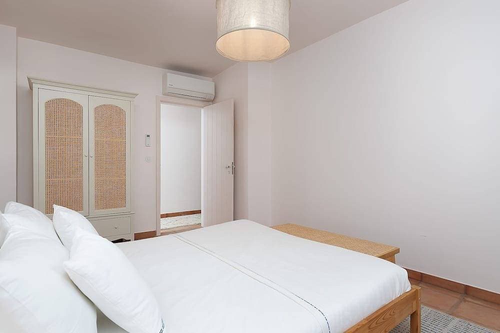 Foto 6 von 27: Vila Ramalhete W/ 3 Bdr & Balcony by LovelyStay