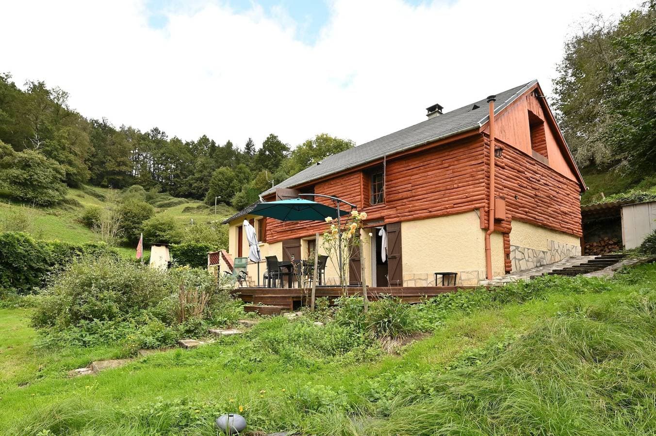 Foto 2 von 35: Ihr Bergurlaub: Panorama, absolute Ruhe und privater nordischer Spa für Entspannung & Aktivitäten