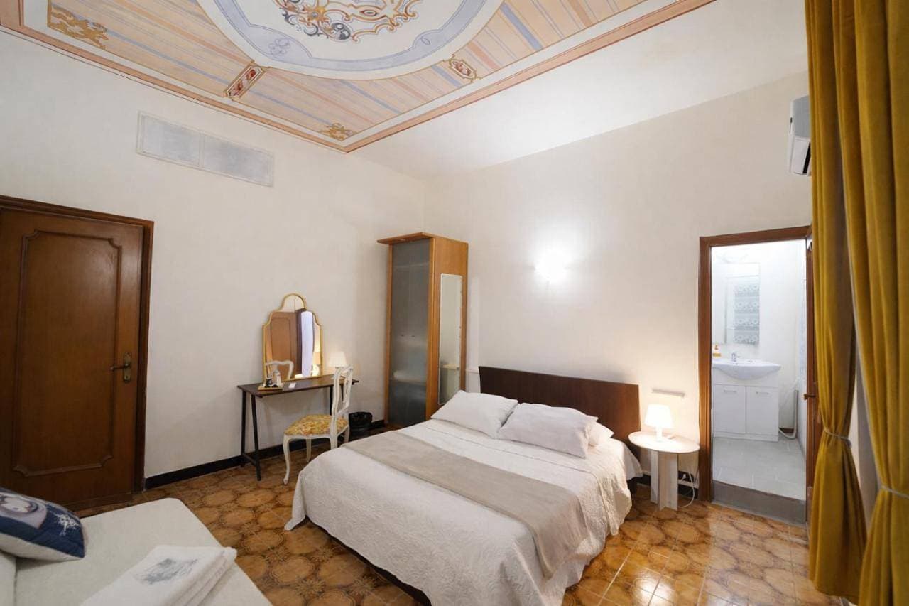 Foto 4 von 7: Deluxe Room (2 Adults + 1 Child)