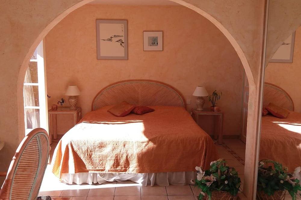 Foto 3 von 30: Beautiful villa, private pool, panoramic views, peaceful, central to all.