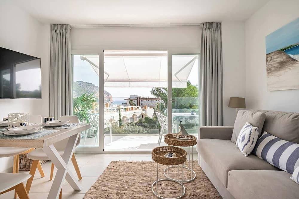 Foto 10 von 30: Wohnung \"Formentor\" Mit Meer- Und Poolblick In Canyamel