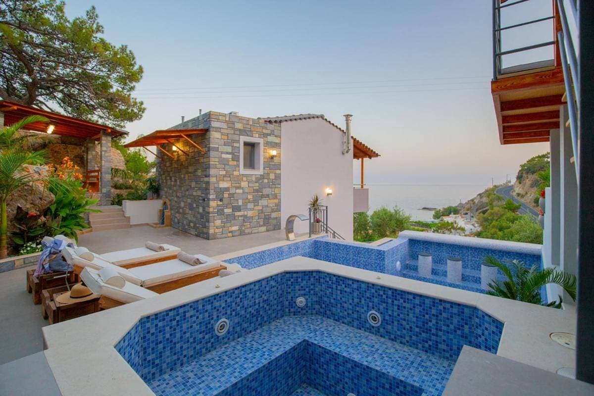 Villa Achlia 1