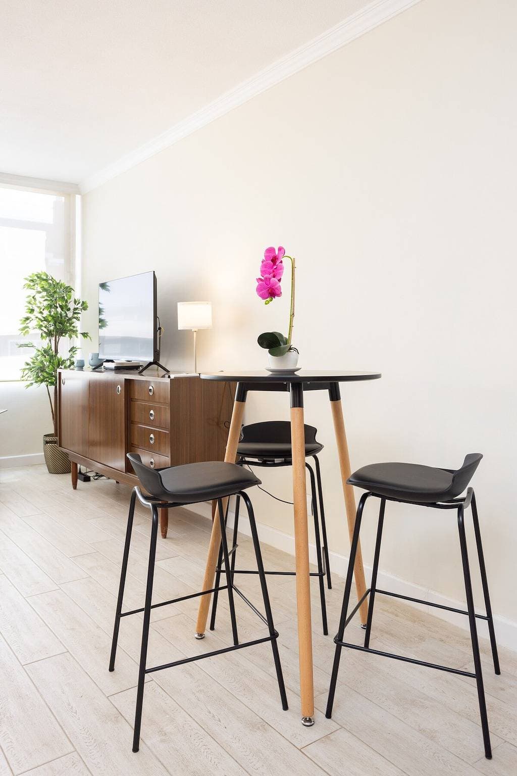 Foto 12 von 50: Ferienwohnung für 3 Personen mit Pool