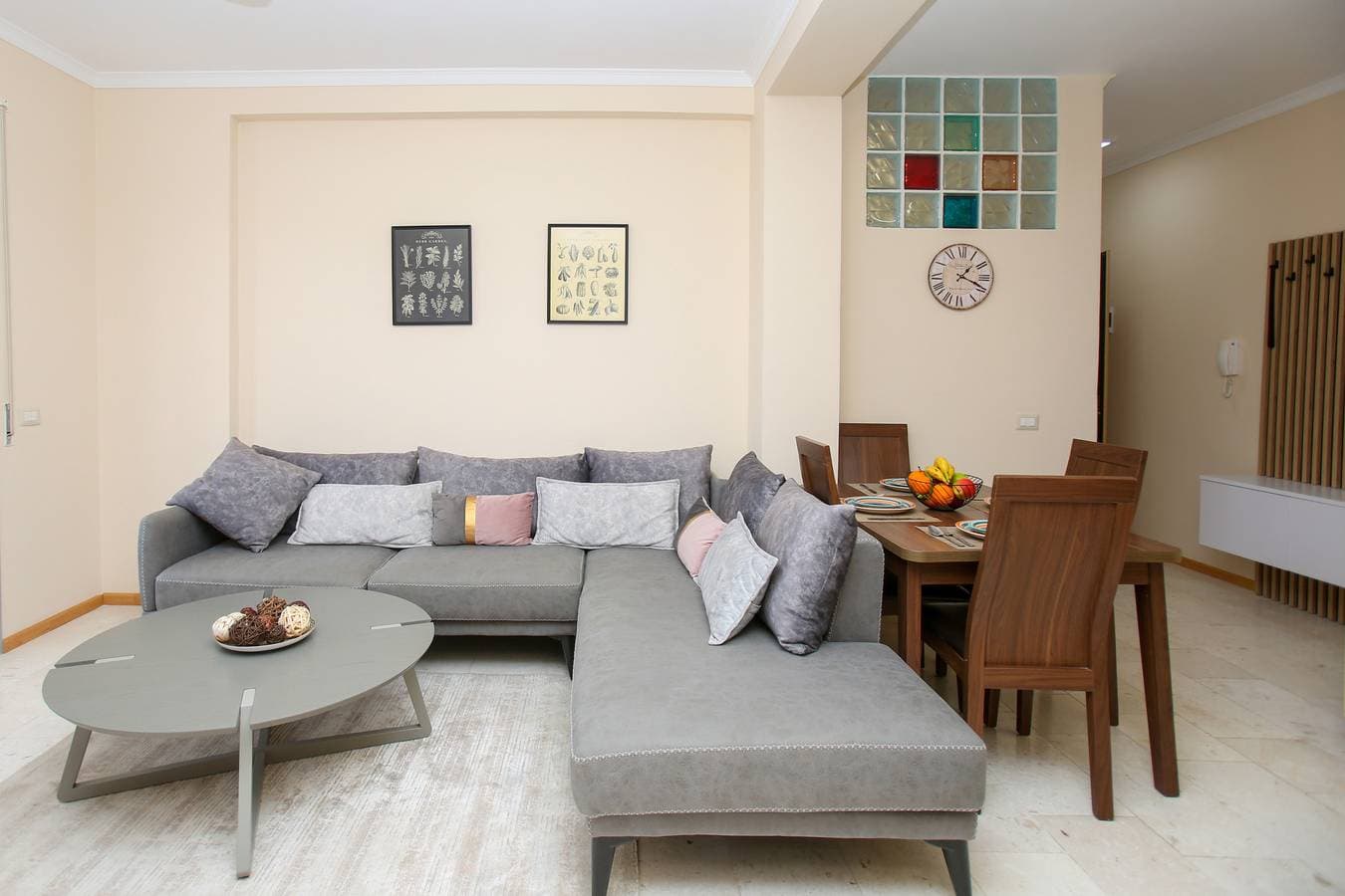 Foto 4 von 41: Ferienwohnung für 5 Personen mit Balkon