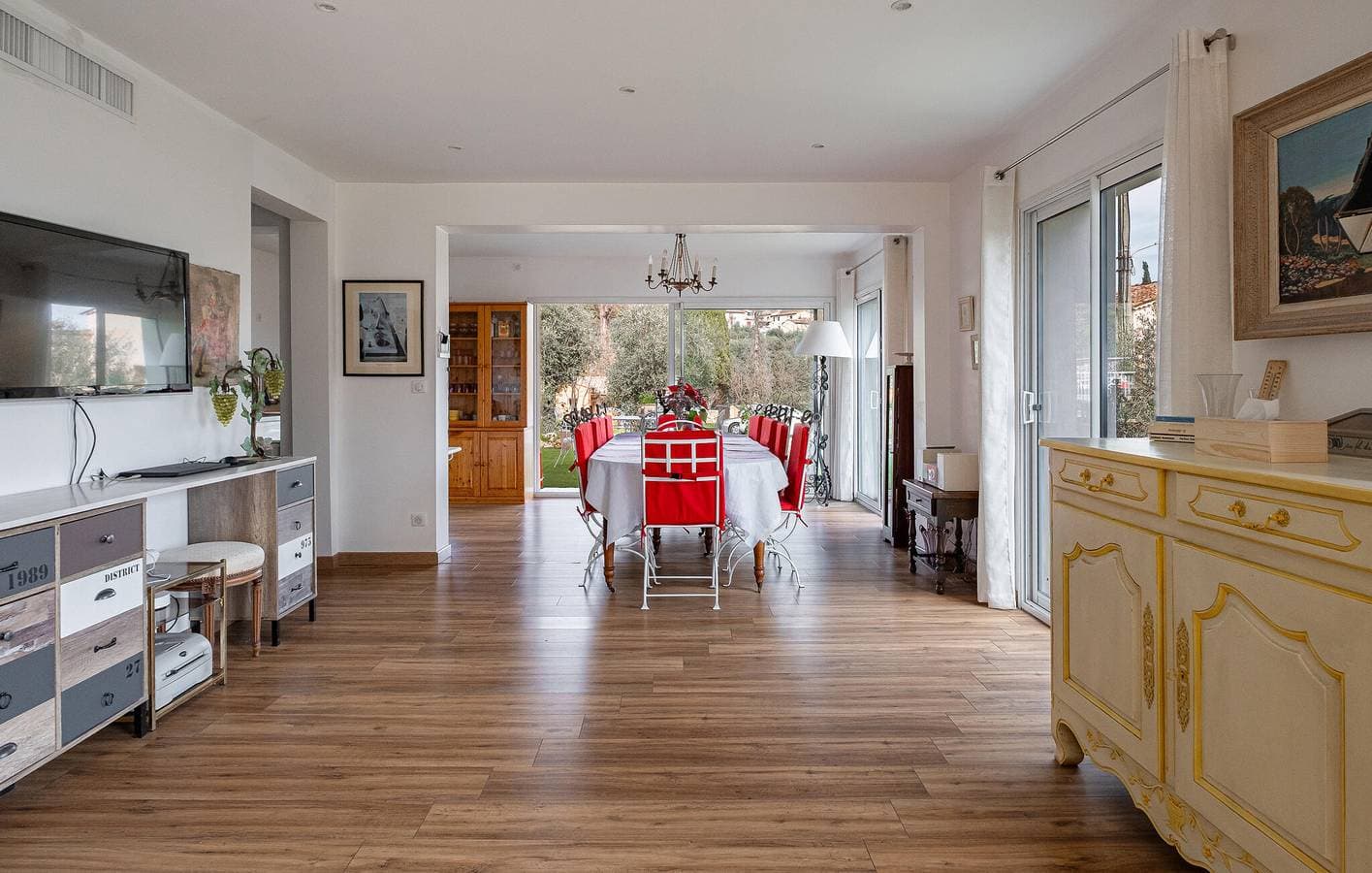 Foto 6 von 24: Gemütliche Wohnung mit Pool und Parkplatz, in der Nähe von Restaurants - Peymeinade