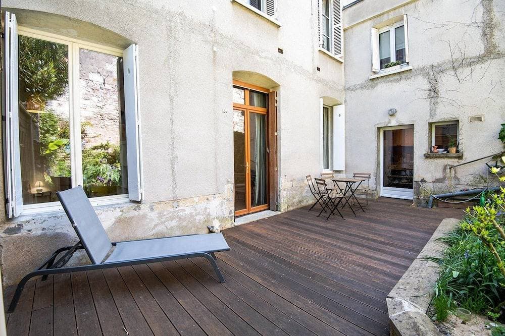 In the heart of silence - Nice house 1