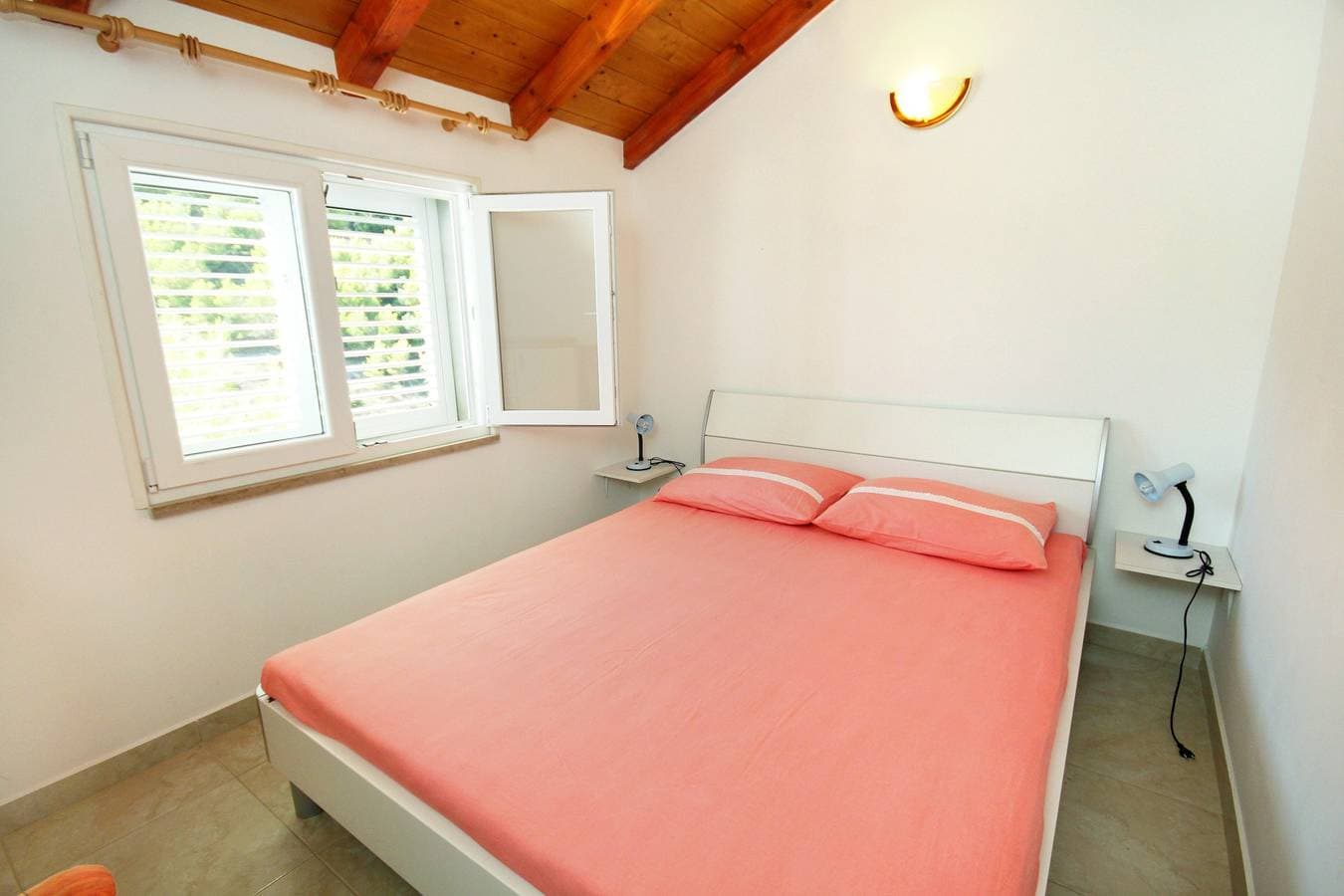 Foto 11 von 16: 1-Zimmer-Haus am Strand Bucht Bratinja Luka, Korcula