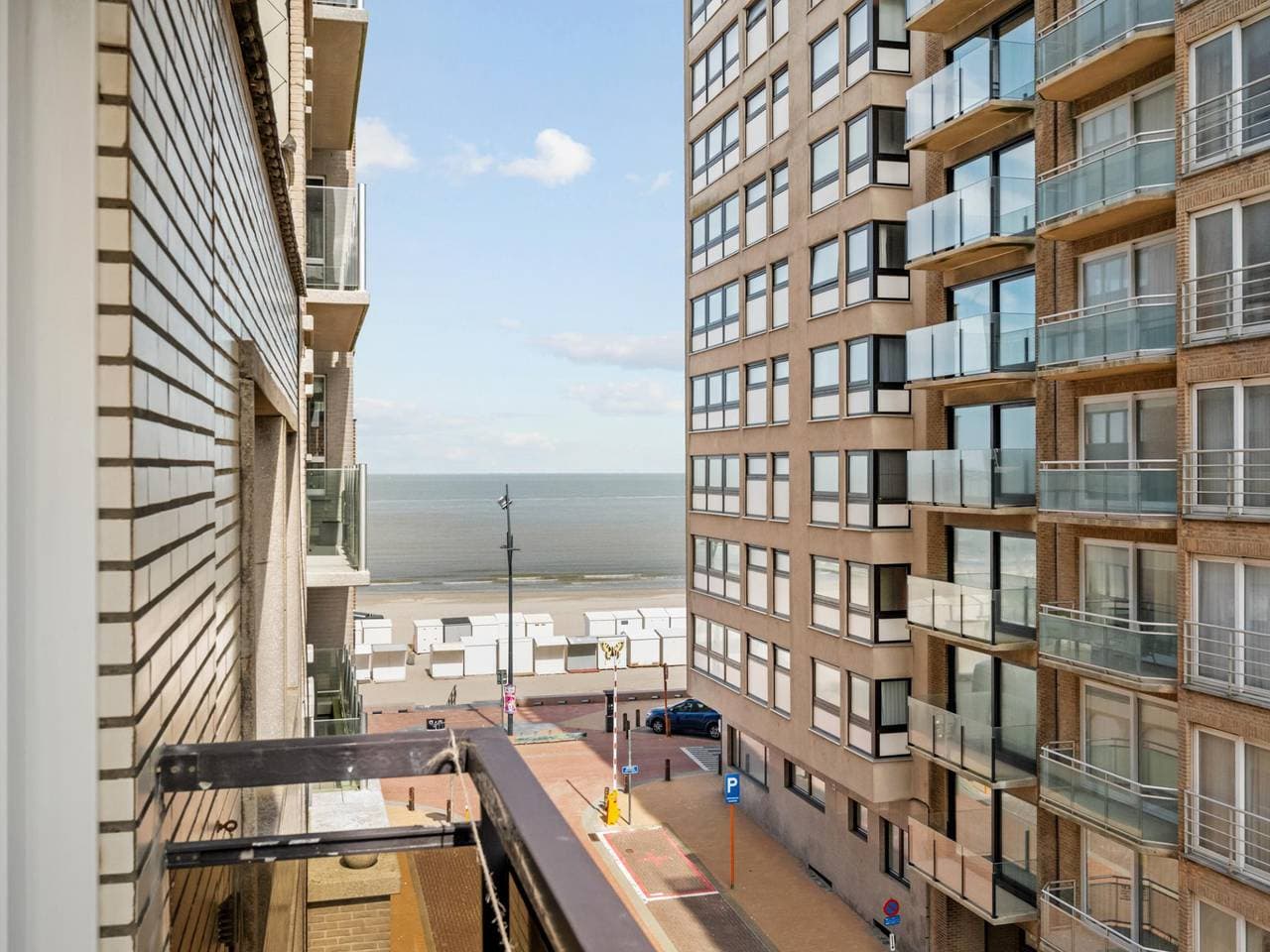 Foto 11 von 14: Studio mit Blick auf den Hafen.