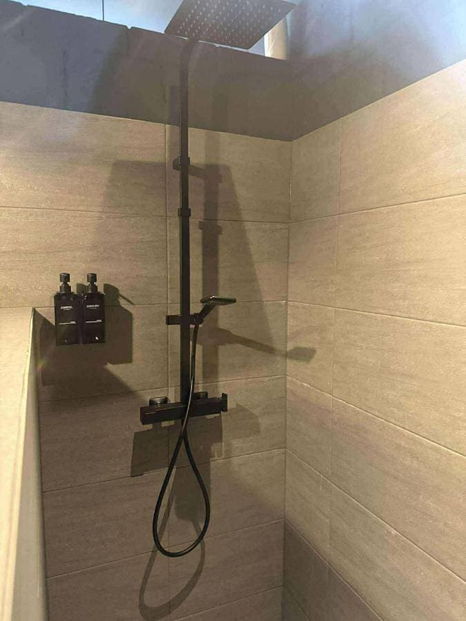 Foto 3 von 7: Double Room with Private Bathroom