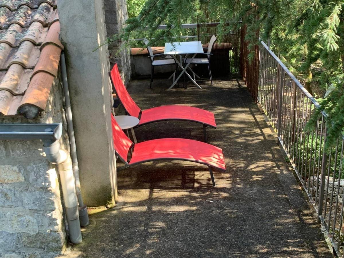 Foto 2 von 5: Triple Room with Garden View