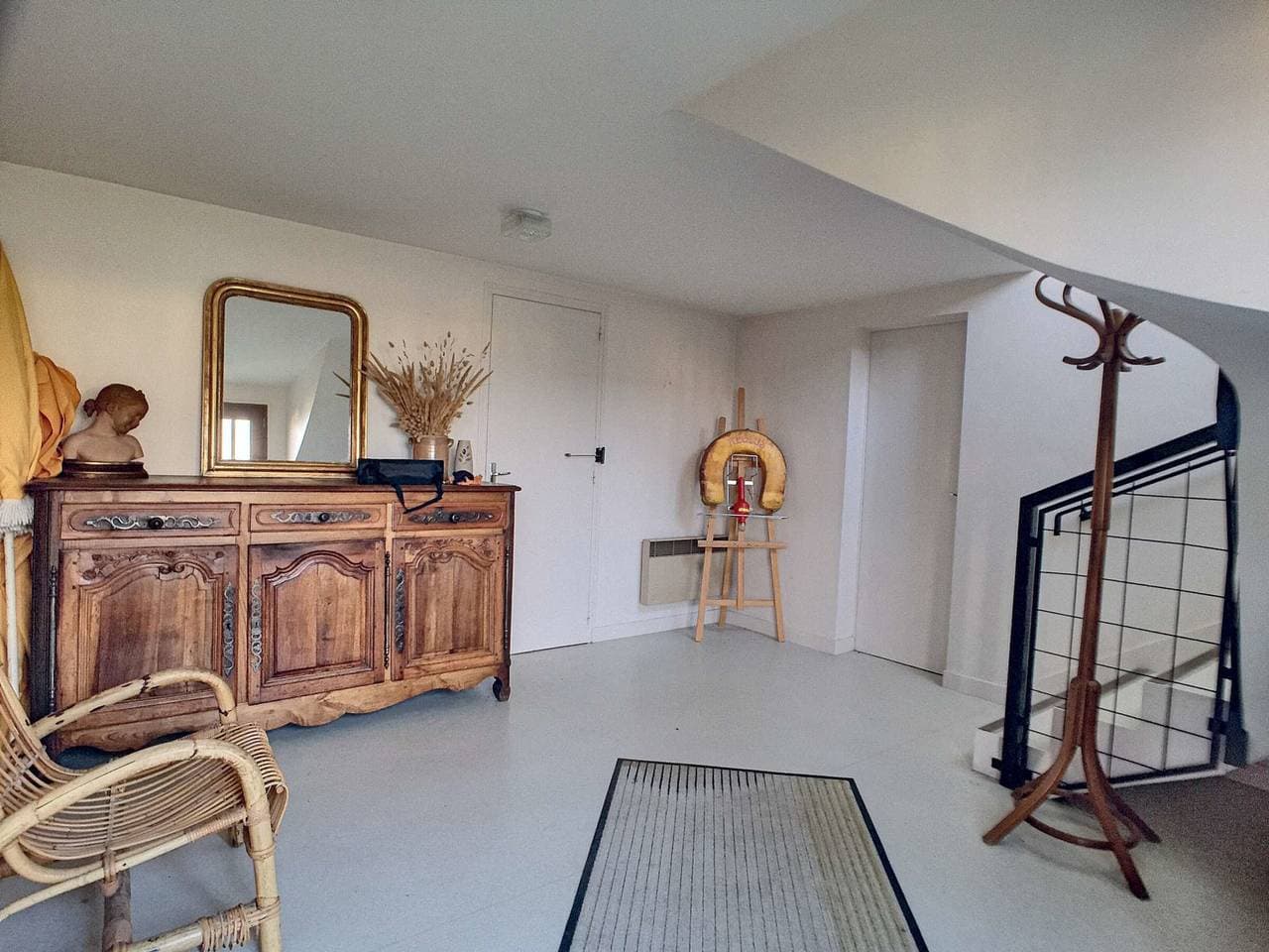 Foto 12 von 23: Villa mit Garten und Strandzugang, Terrasse, 5 Schlafzimmer, 2 Bäder, WLAN, Parkplatz