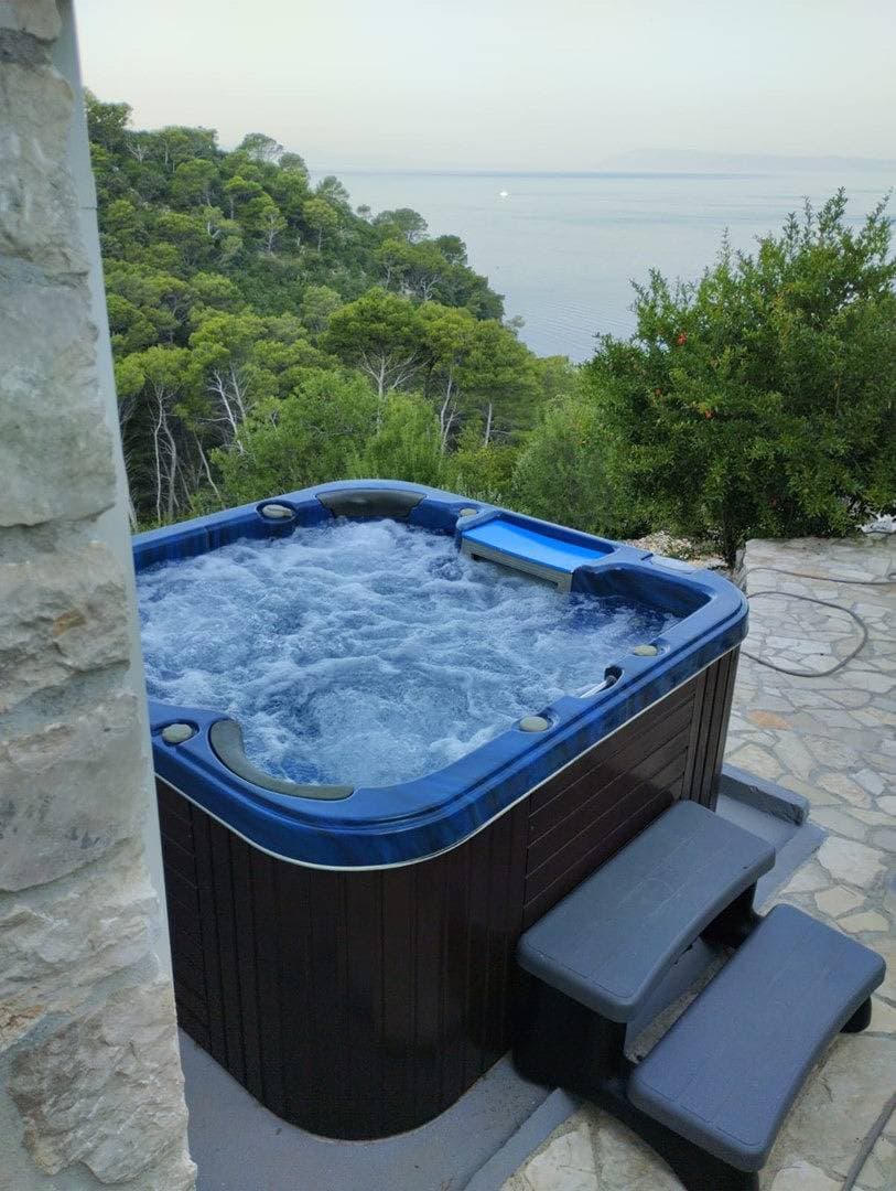 Foto 4 von 31: Ferienhaus Sweet Shelter mit Whirlpool