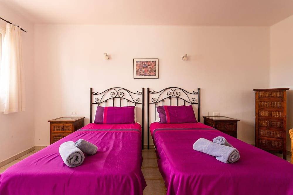 Foto 5 von 30: Atemberaubende 3/4-Bett-Villa mit privatem beheiztem Pool und Meerblick, Golf Del Sur