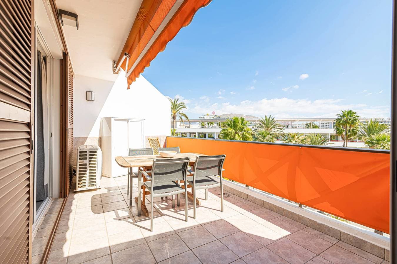 Foto 11 von 28: Ferienwohnung für 6 Personen mit Pool