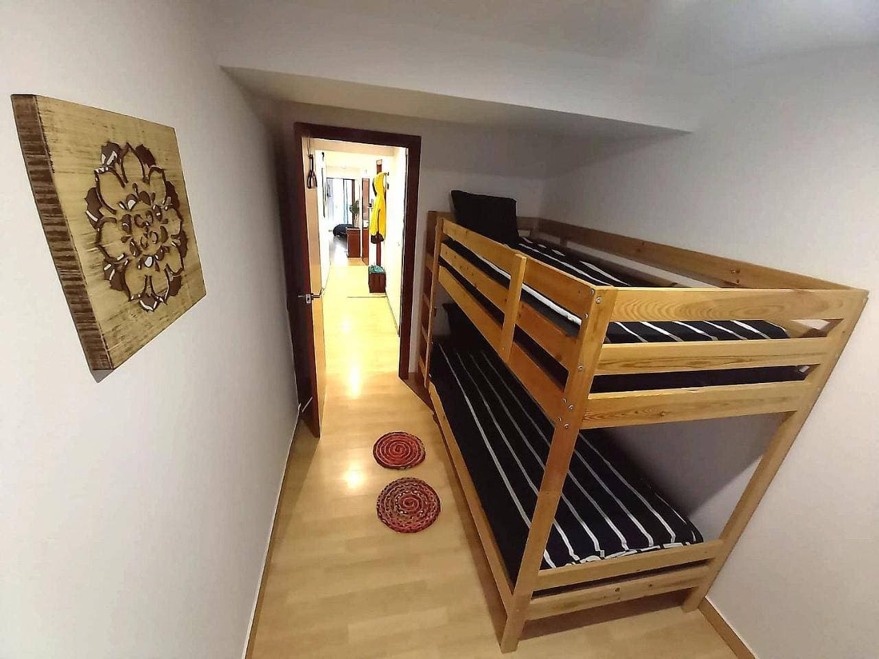 Foto 7 von 15: Two-Bedroom Apartment