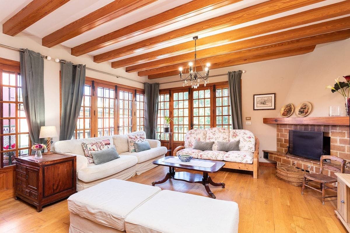 Foto 4 von 54: Villa für 10 Personen mit Garten