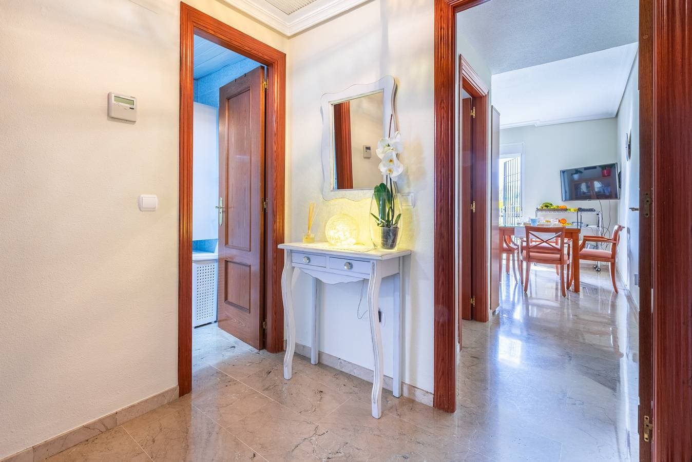 Foto 10 von 28: Gemütliche Ferienwohnung Colina del Bajondillo mit WLAN, Pool