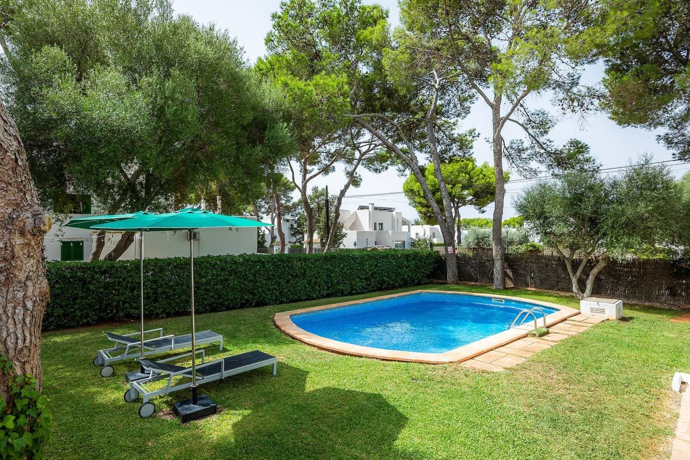 Foto 3 von 34: Villa 'Can Ferrer' mit privatem Pool, WLAN und Klimaanlage