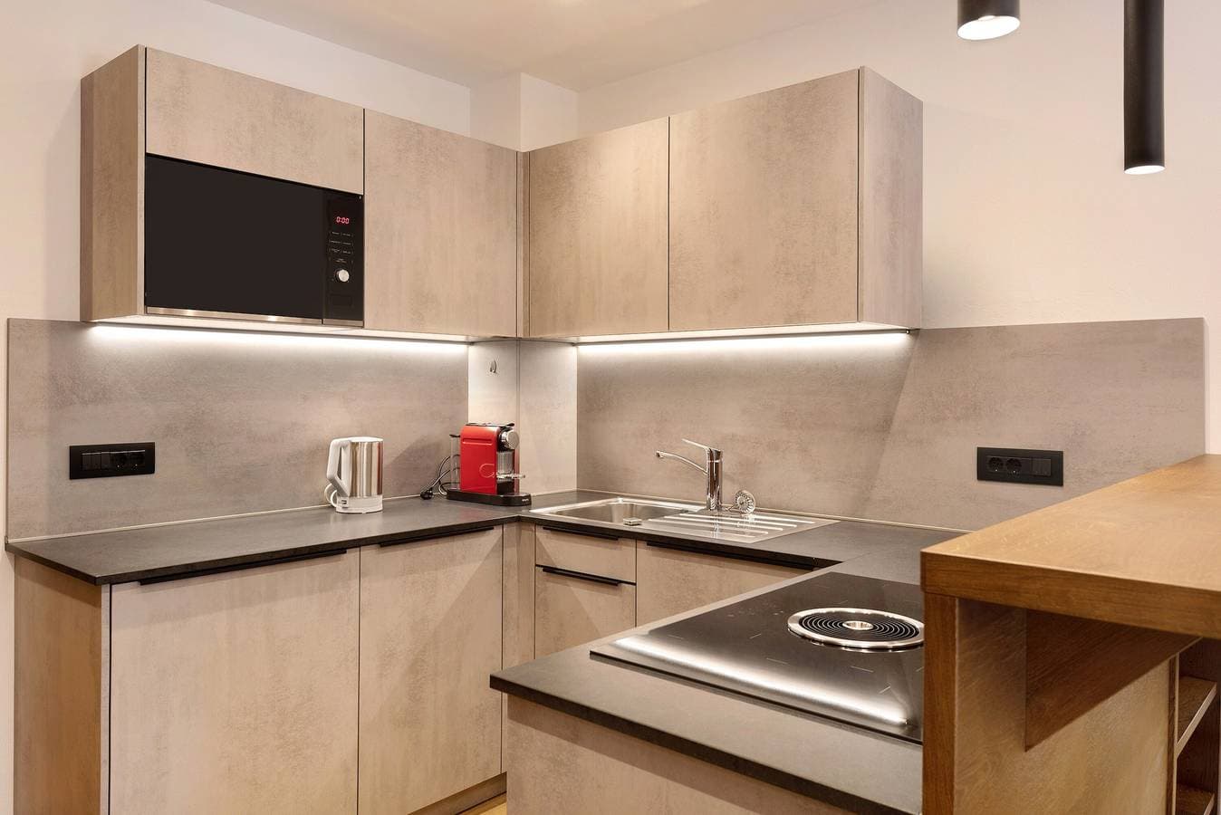 Foto 8 von 32: Brandneue Ferienwohnung "Sella - Montblanc" mit WLAN, Terrasse und Garten