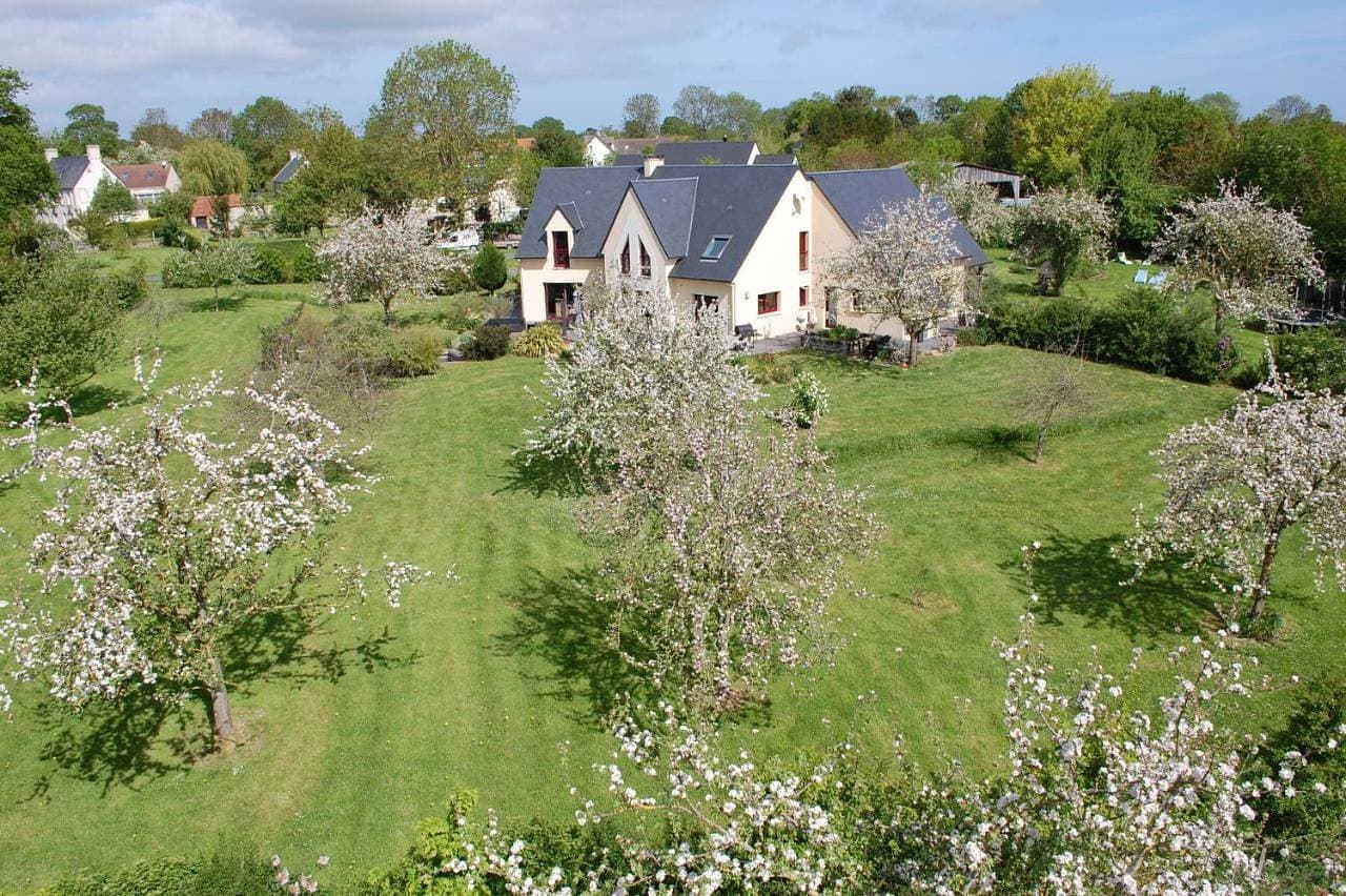 Le Clos des Pommiers, chambres d'hôtes & Spa 1