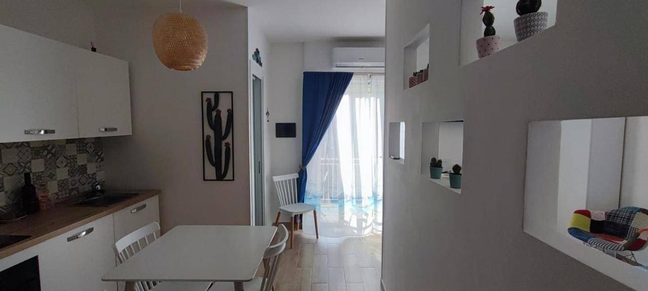 Foto 5 von 12: Studio with Balcony