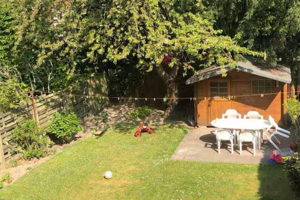 Foto 6 von 6: Cozy Garden Retreat - Family Friendly Studio with city access