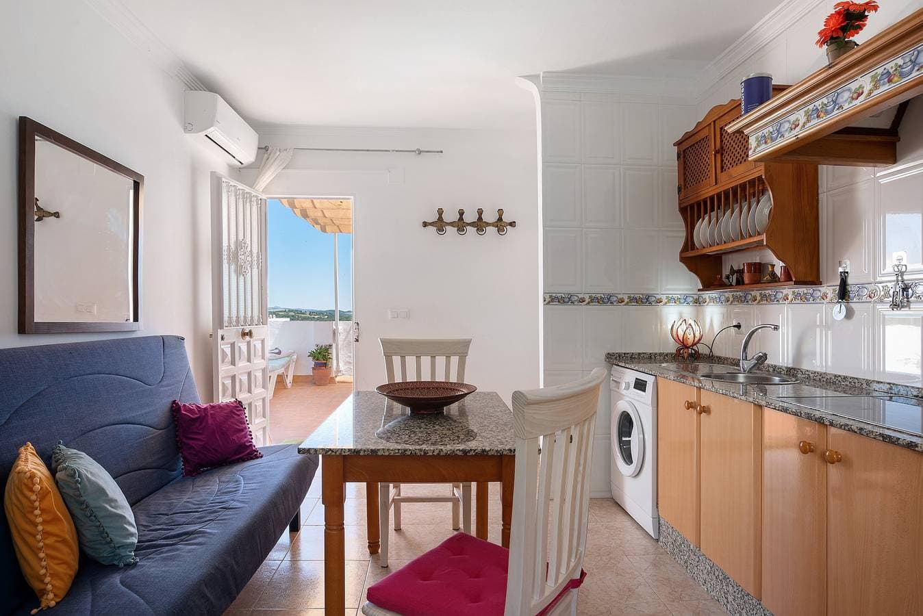 Foto 4 von 21: Ferienwohnung 'Apartamento Callejon De La Fuente' mit Bergblick, WLAN und Klimaanlage