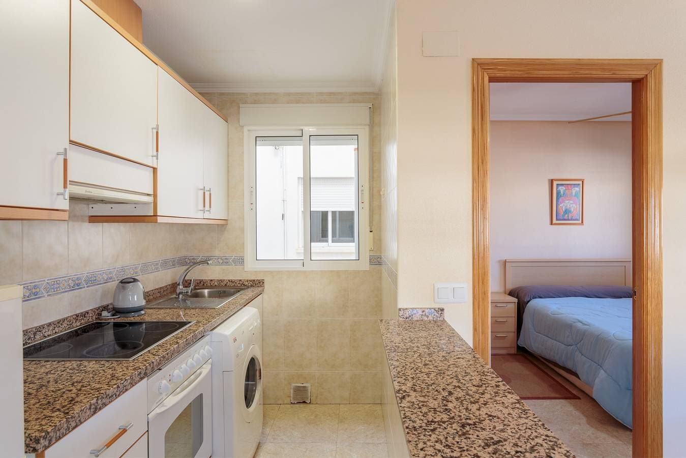 Foto 9 von 32: Ferienwohnung 'Apartamento Salamanca 4' mit Gemeinschaftspool, Wi-Fi und Klimaanlage