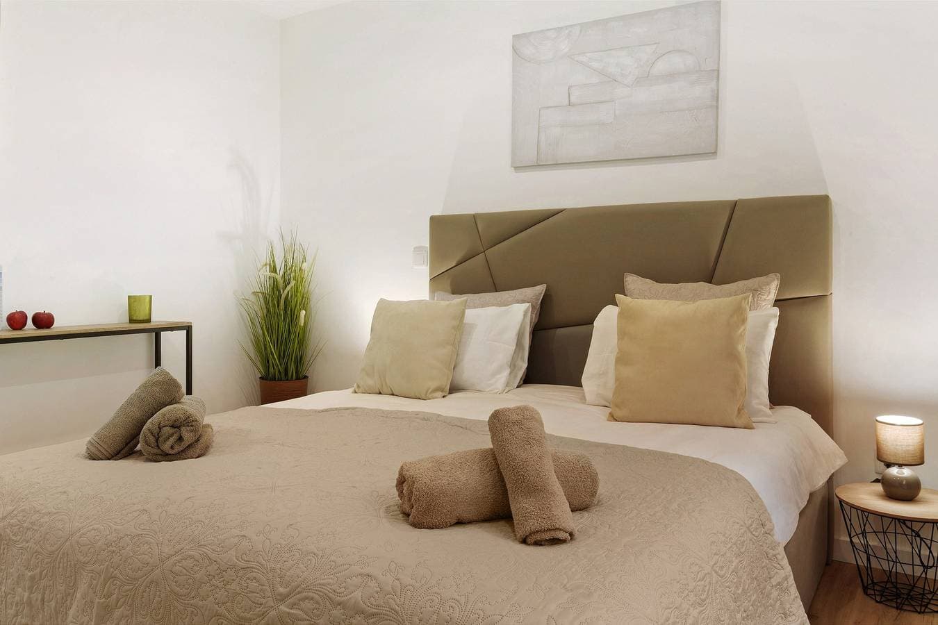 Foto 6 von 24: Suite-Zimmer mit Bergblick, WLAN und Klimaanlage