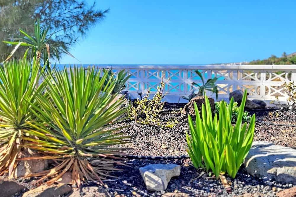 Foto 7 von 30: Casa Perrito Gris, Esquinzo, Garten, Meerblick, Strandnah