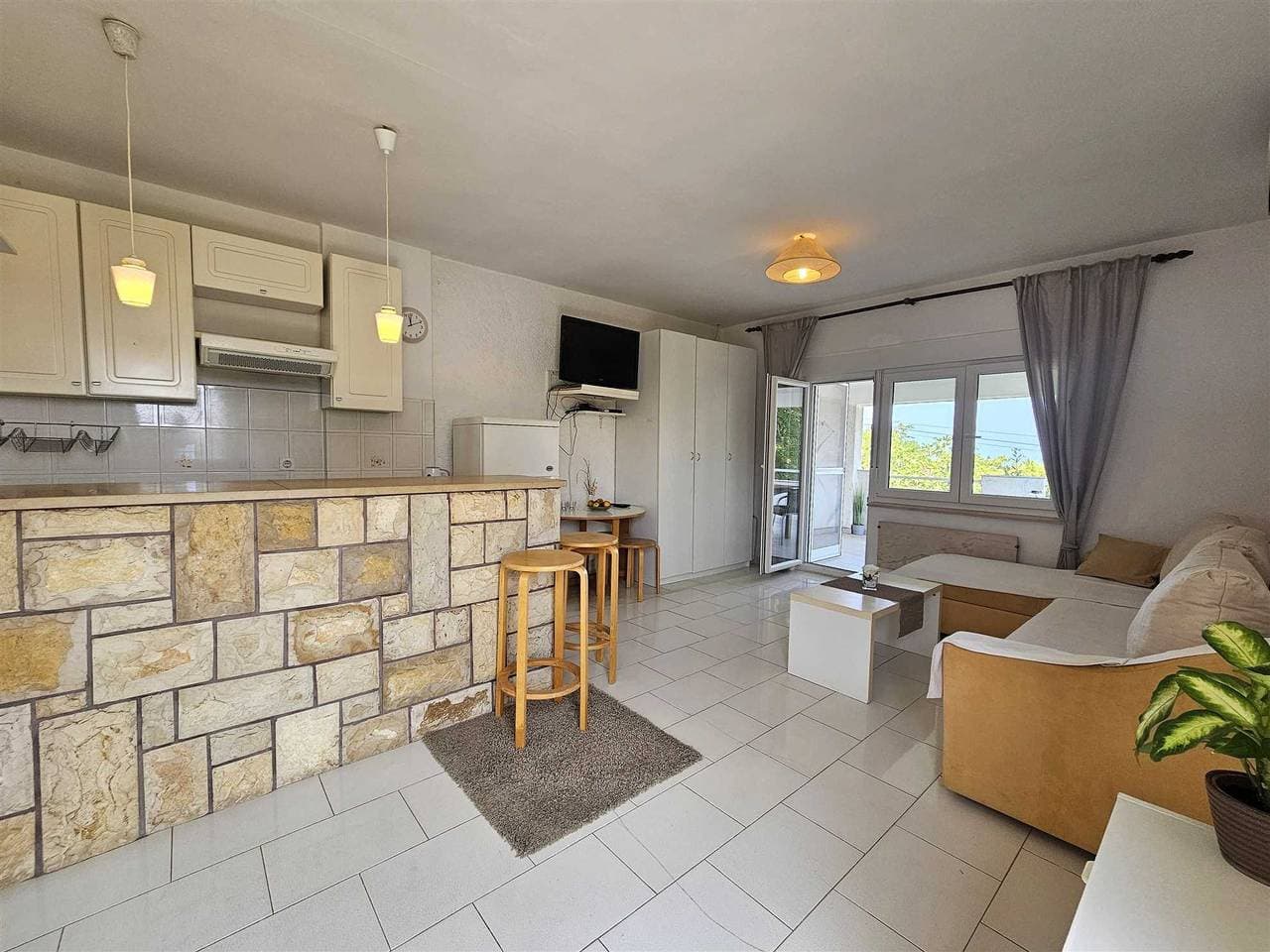 Ferienwohnung Buza mit Balkon 1